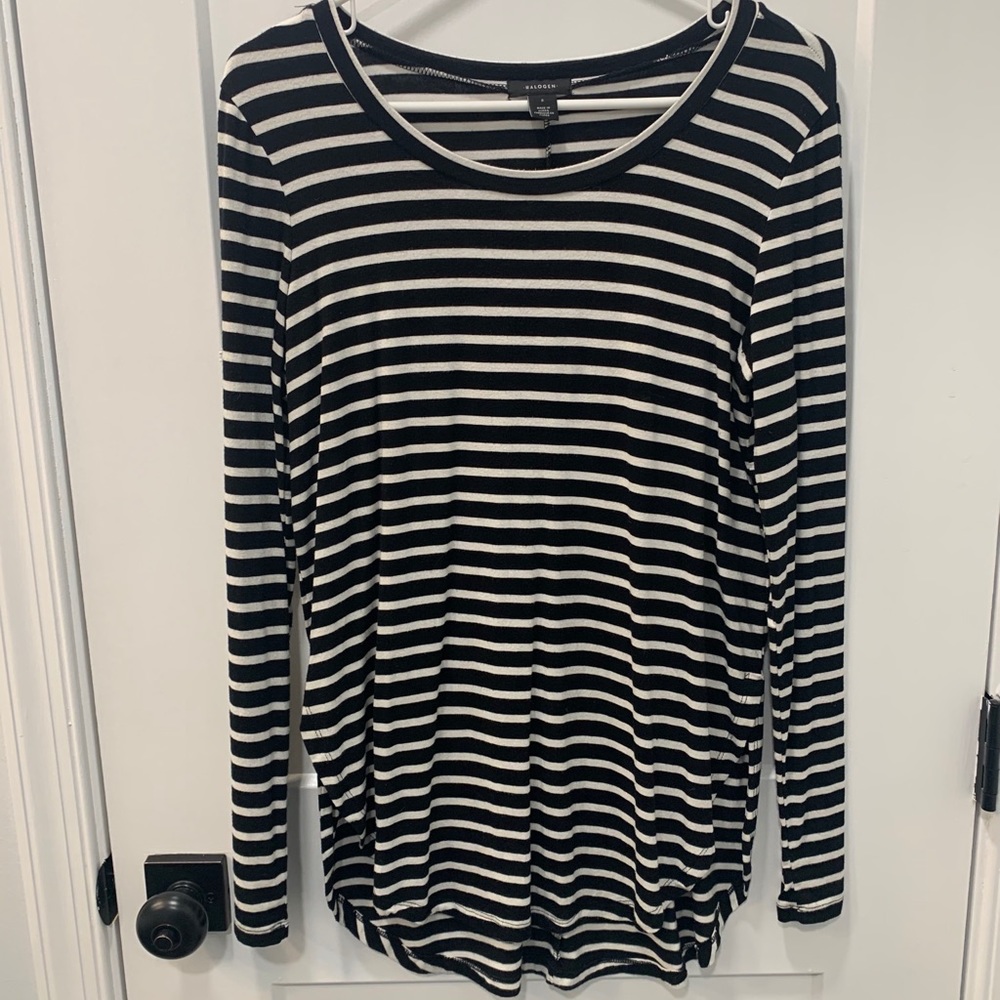 Long sleeve striped T-shirt
